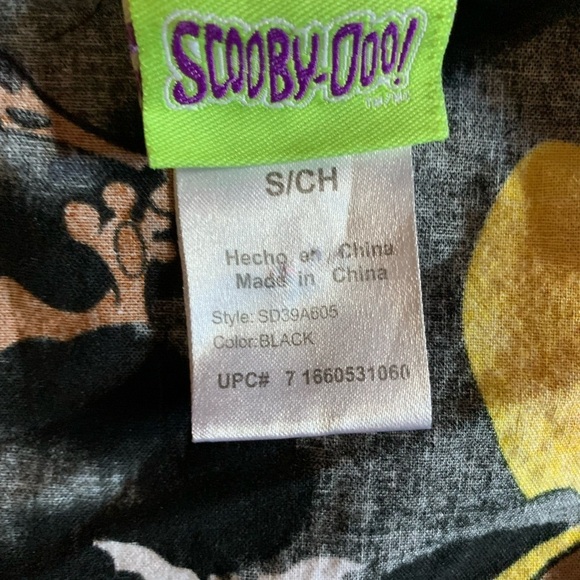 Scooby-Doo! Halloween scrub top small pockets black medical creepy bats fall - Picture 3 of 9
